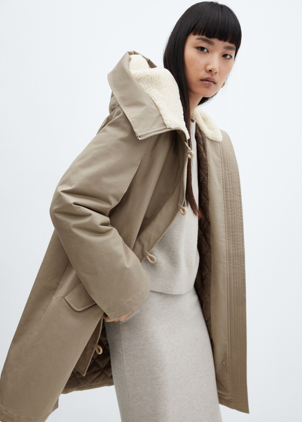 Midi-parka with shearling collar - Details of the article 2