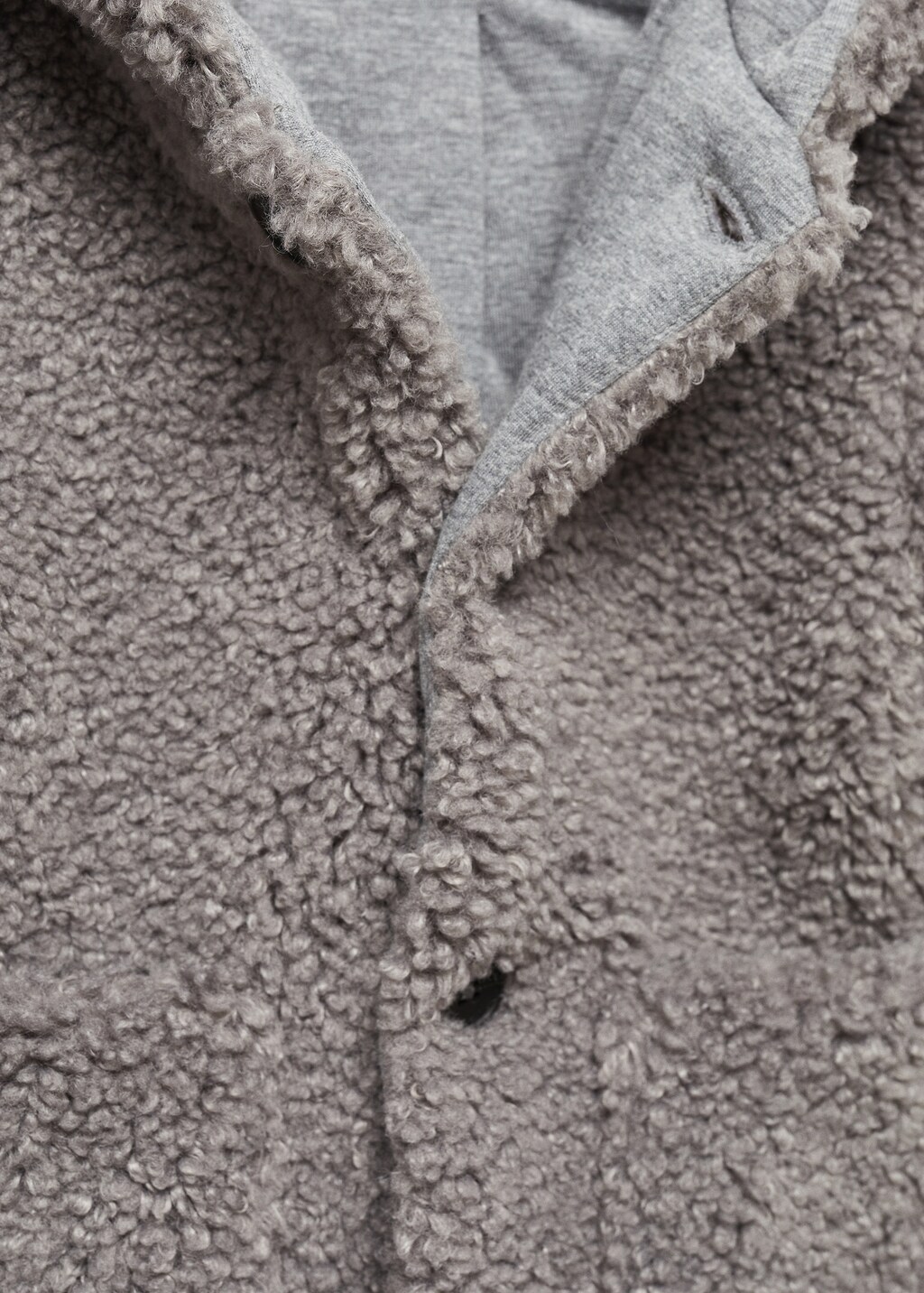 Shearling-effect coat - Details of the article 0