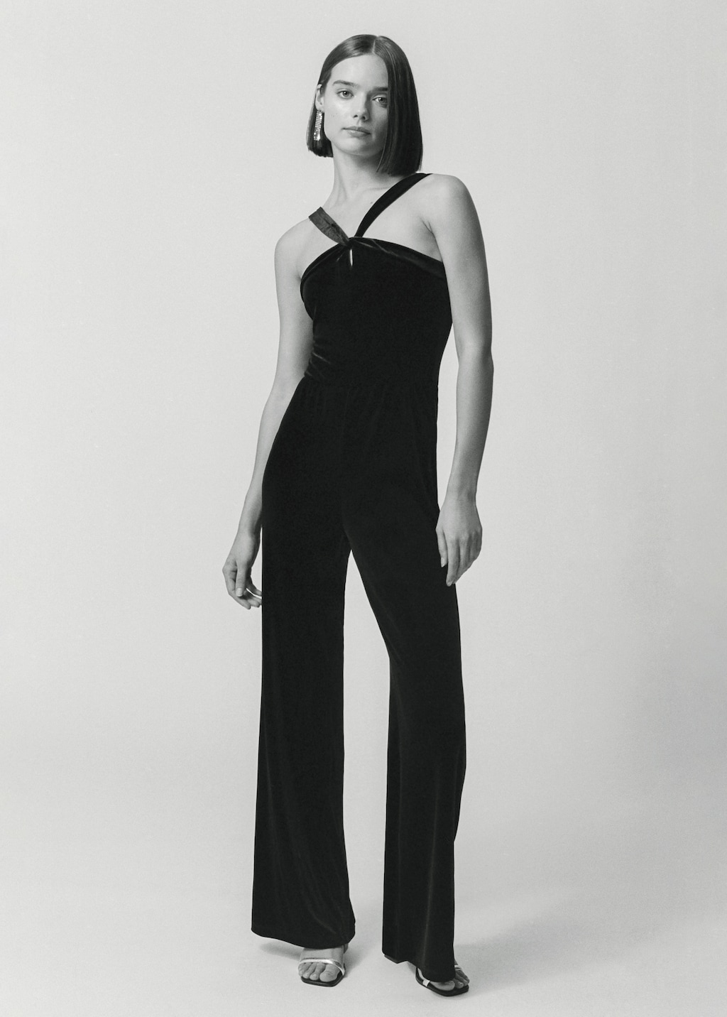 Velvet long jumpsuit - Details of the article 5