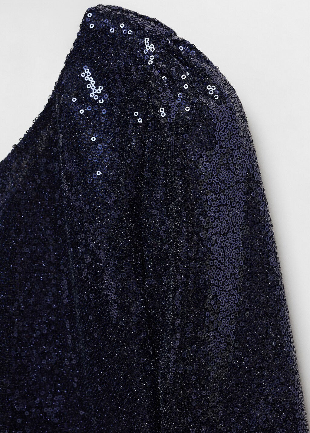 Asymmetric sequin top - Details of the article 8