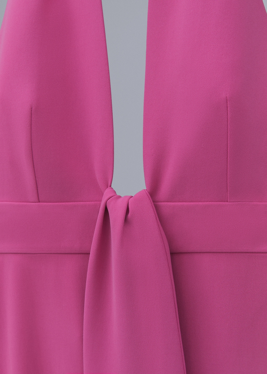 Halter jumpsuit with bow detail - Details of the article 8