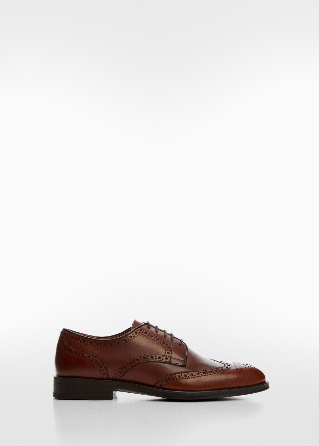 Die-cut leather dress shoes - Article without model