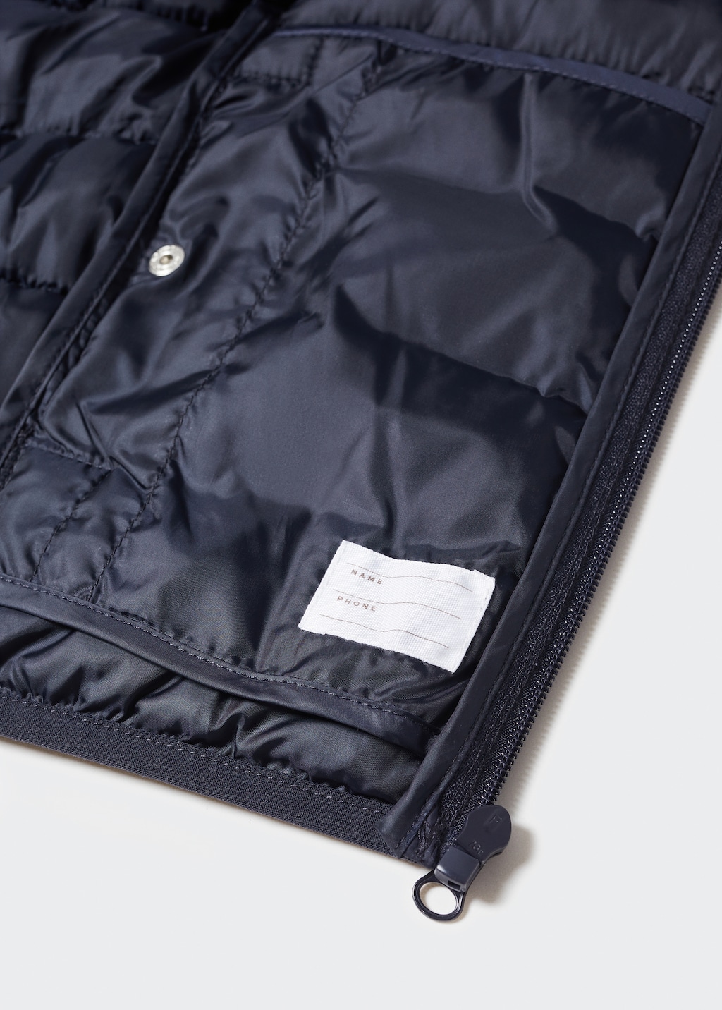 Hood quilted coat - Details of the article 8