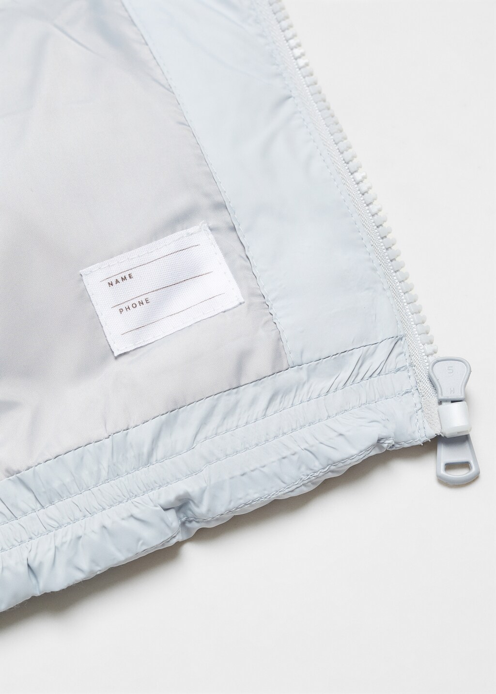 Quilted gilet - Details of the article 8