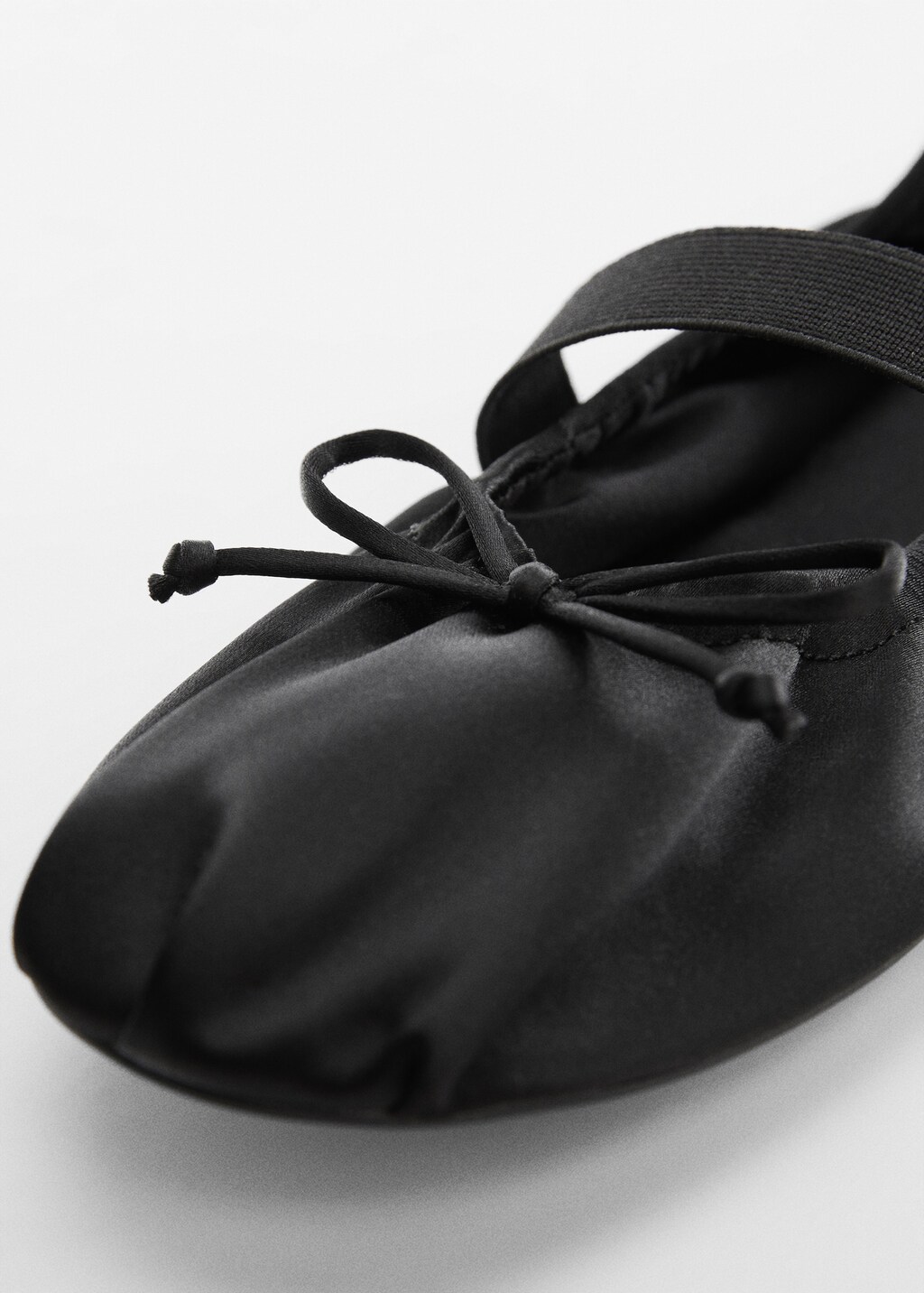 Elastic satin ballet flats - Details of the article 1