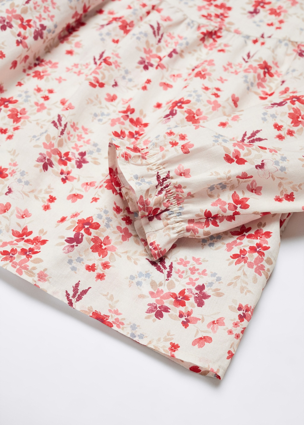 Bluse mit Blumenmuster - Detail des Artikels 8