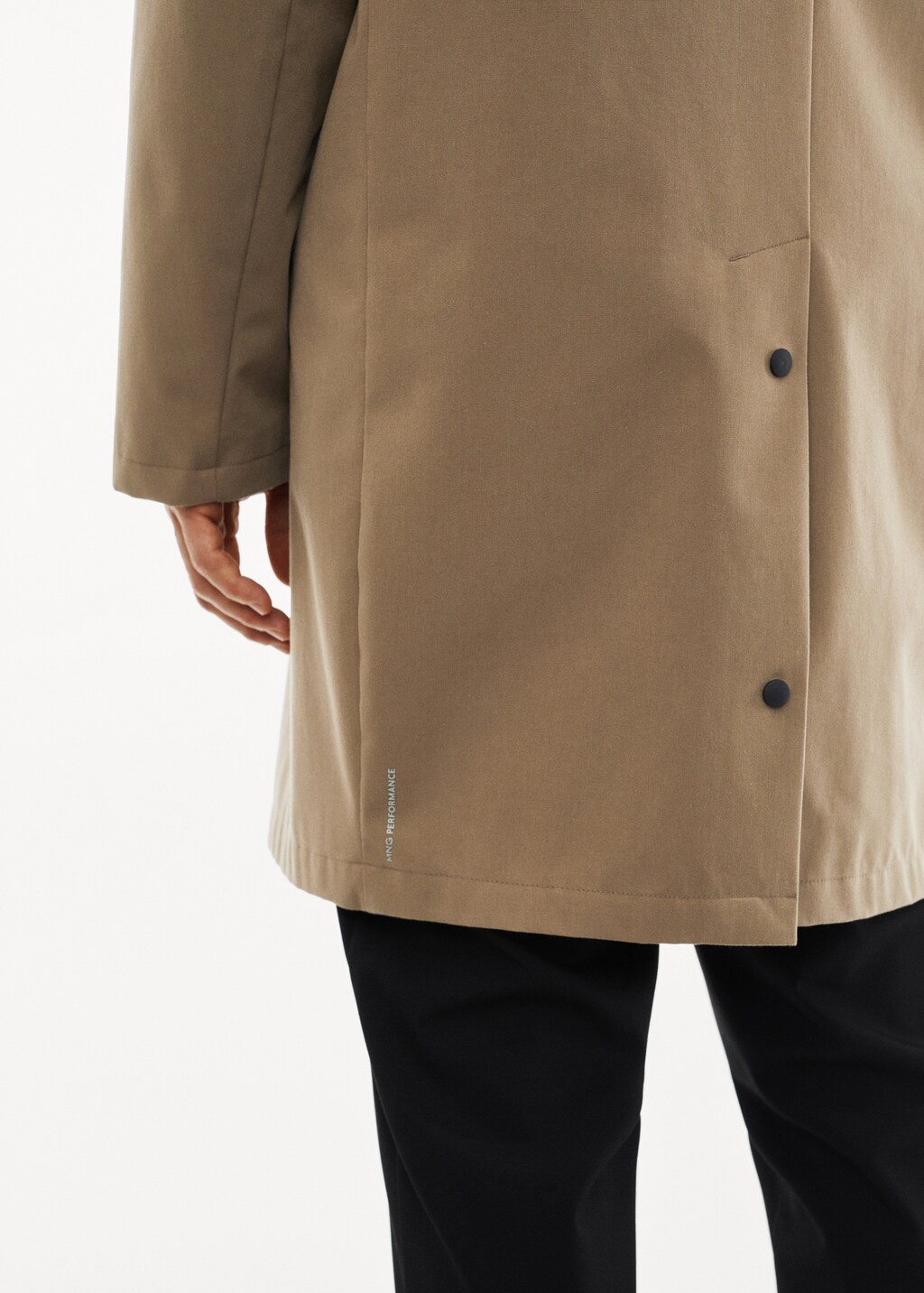 Water-repellent hooded parka - Details of the article 6