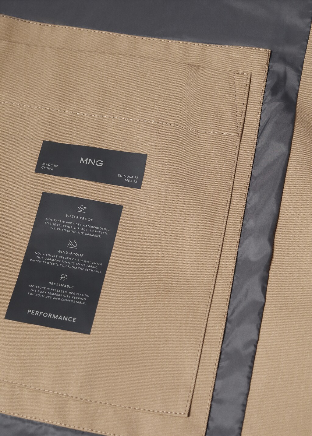 Water-repellent hooded parka - Details of the article 8