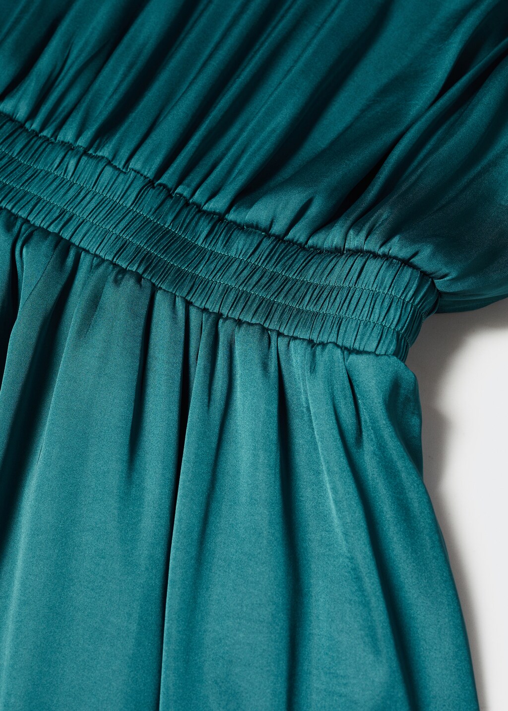 Puffed sleeves satin dress - Details of the article 8