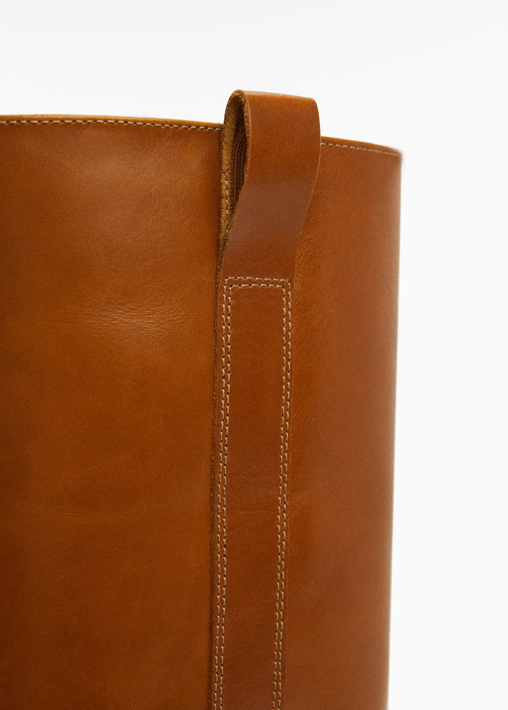 Leather high boots - Details of the article 1