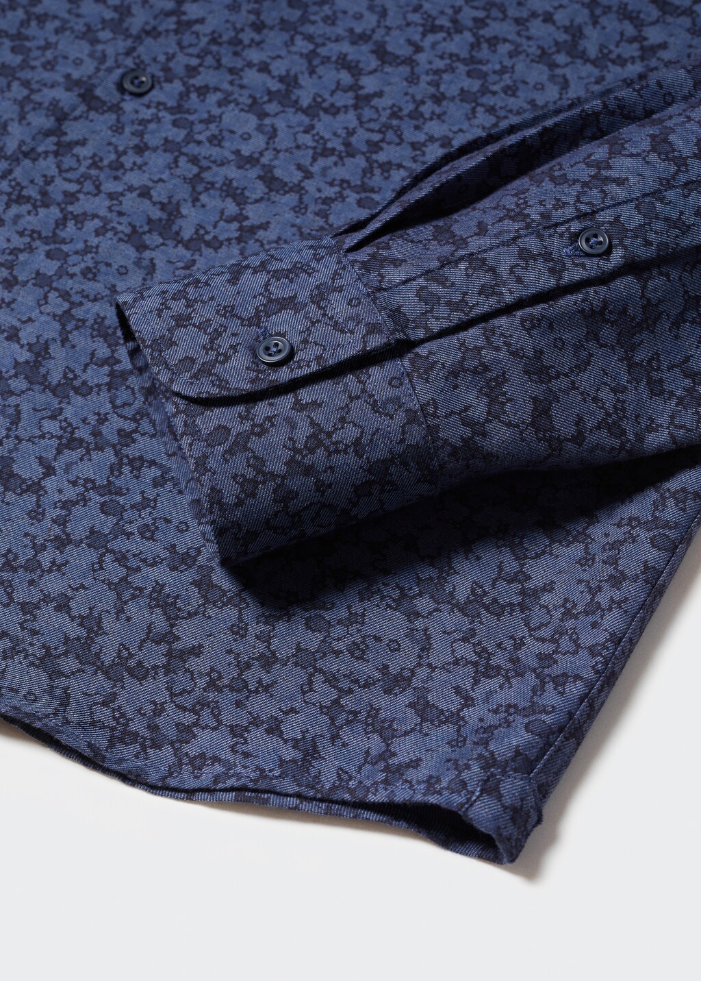 100% cotton printed shirt - Details of the article 8