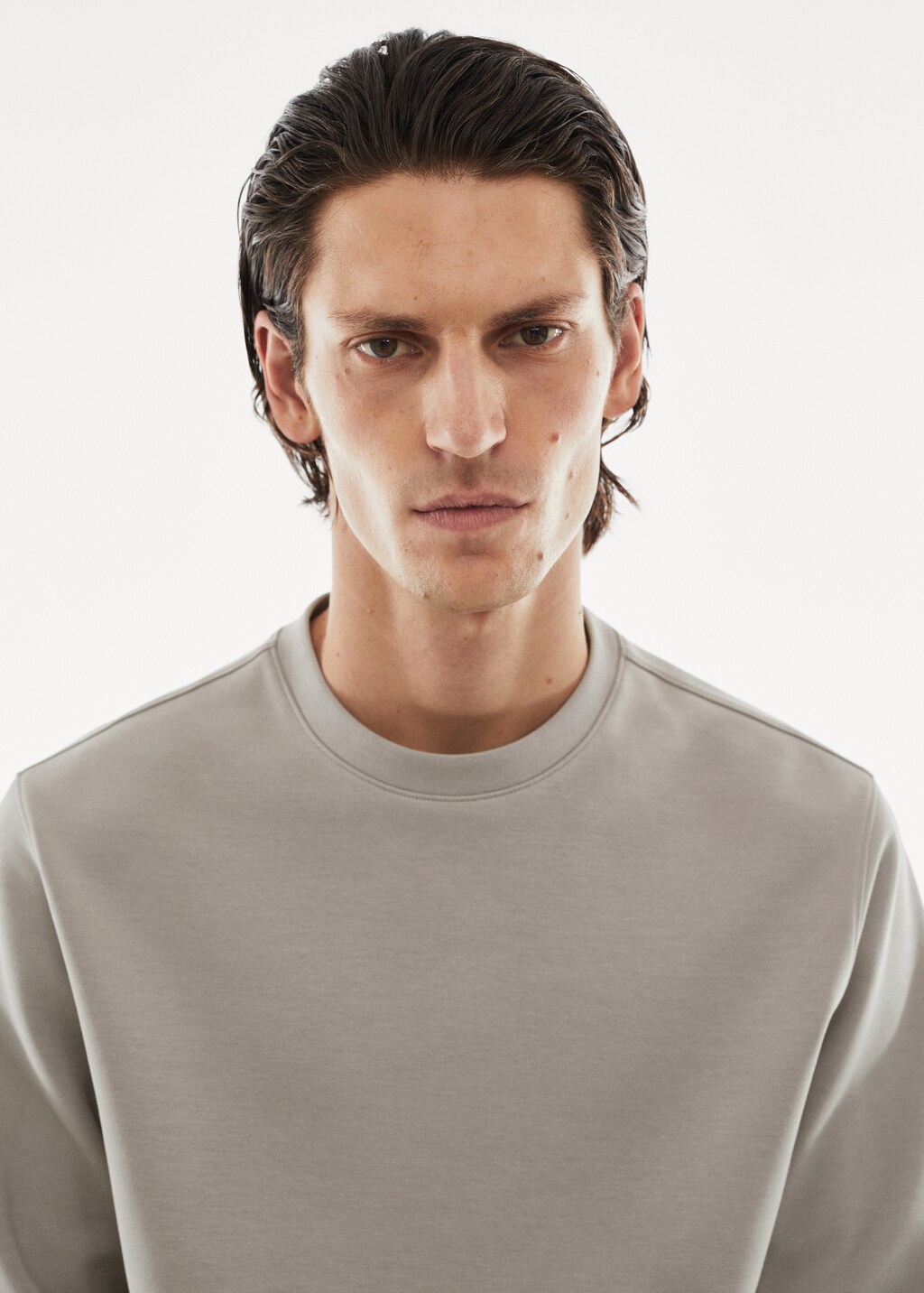 Breathable recycled fabric sweatshirt - Details of the article 1