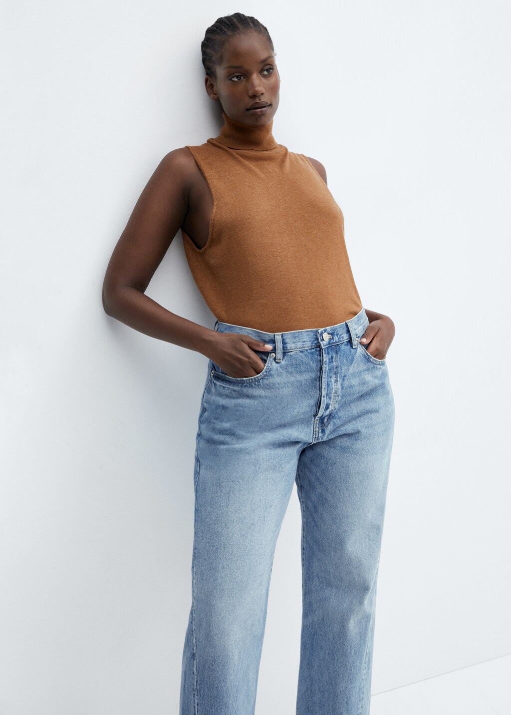 Straight jeans with forward seams - Details of the article 4