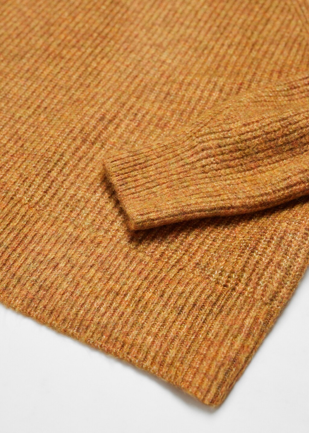 Turtleneck knit sweater - Details of the article 8