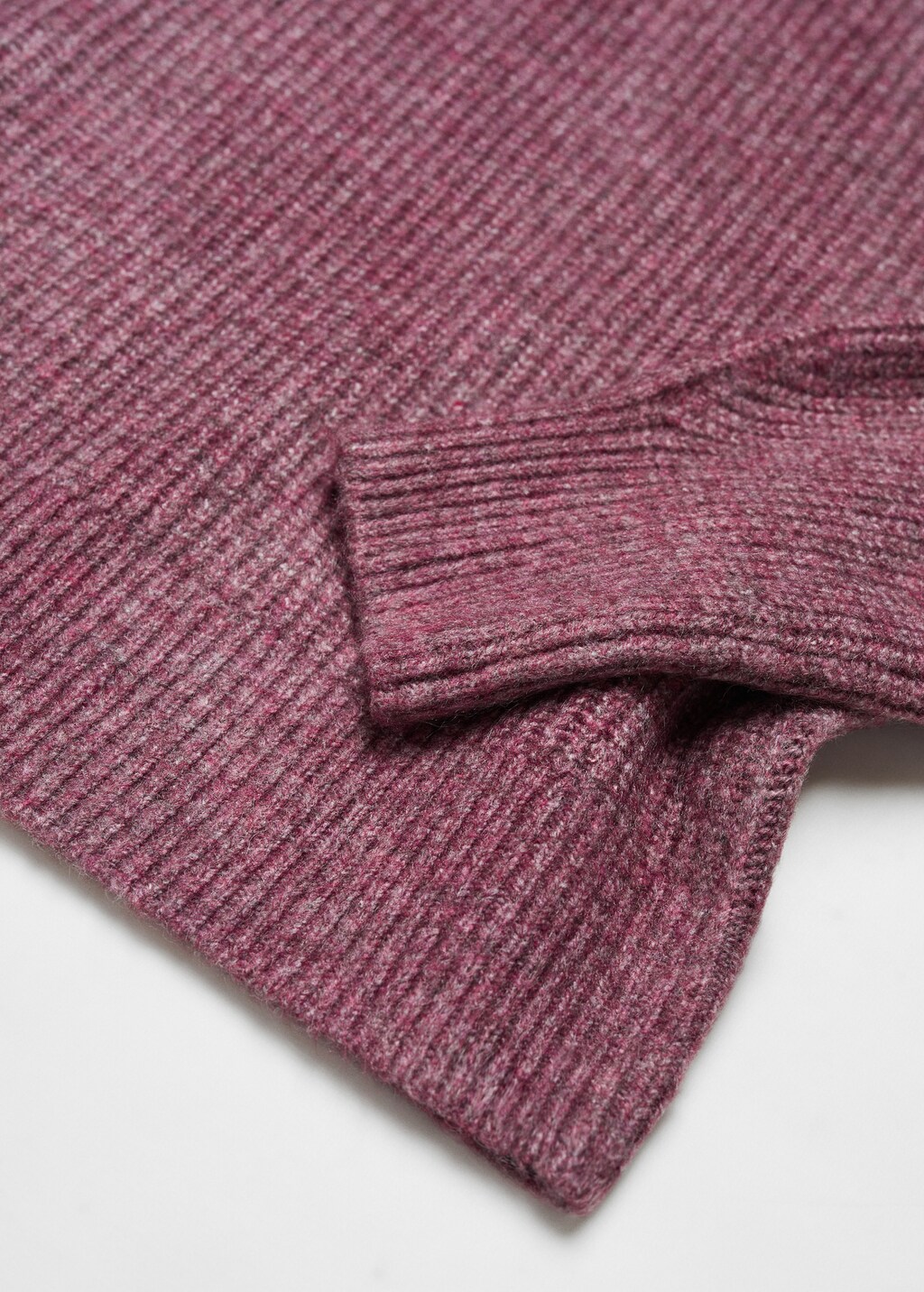 Turtleneck knit sweater - Details of the article 8