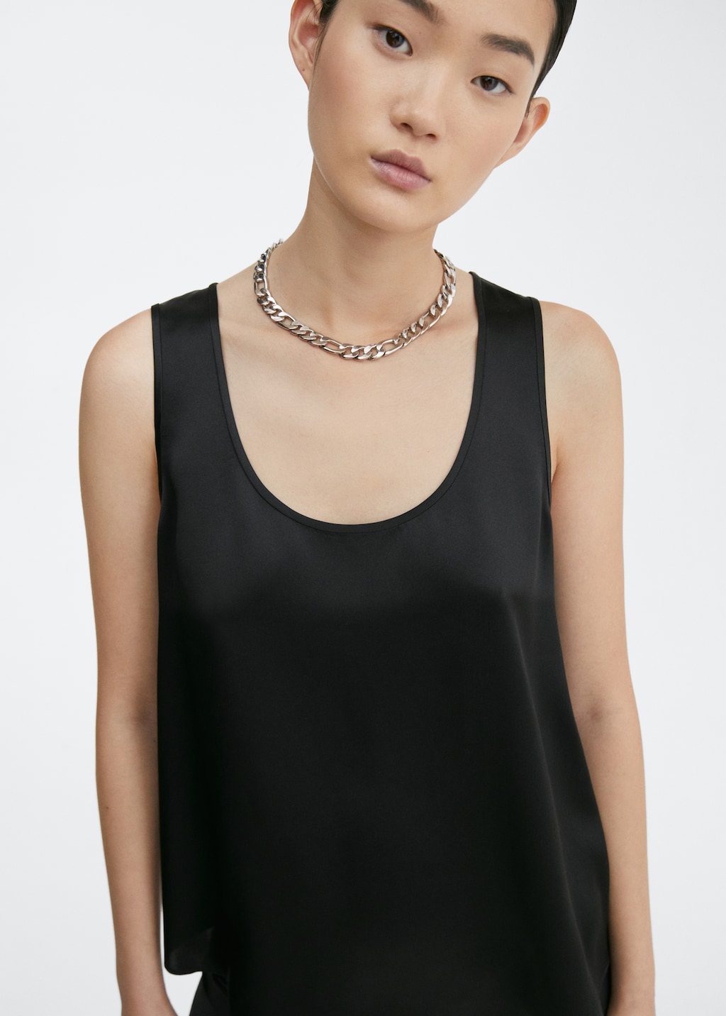 Silk top with wide straps - Details of the article 1