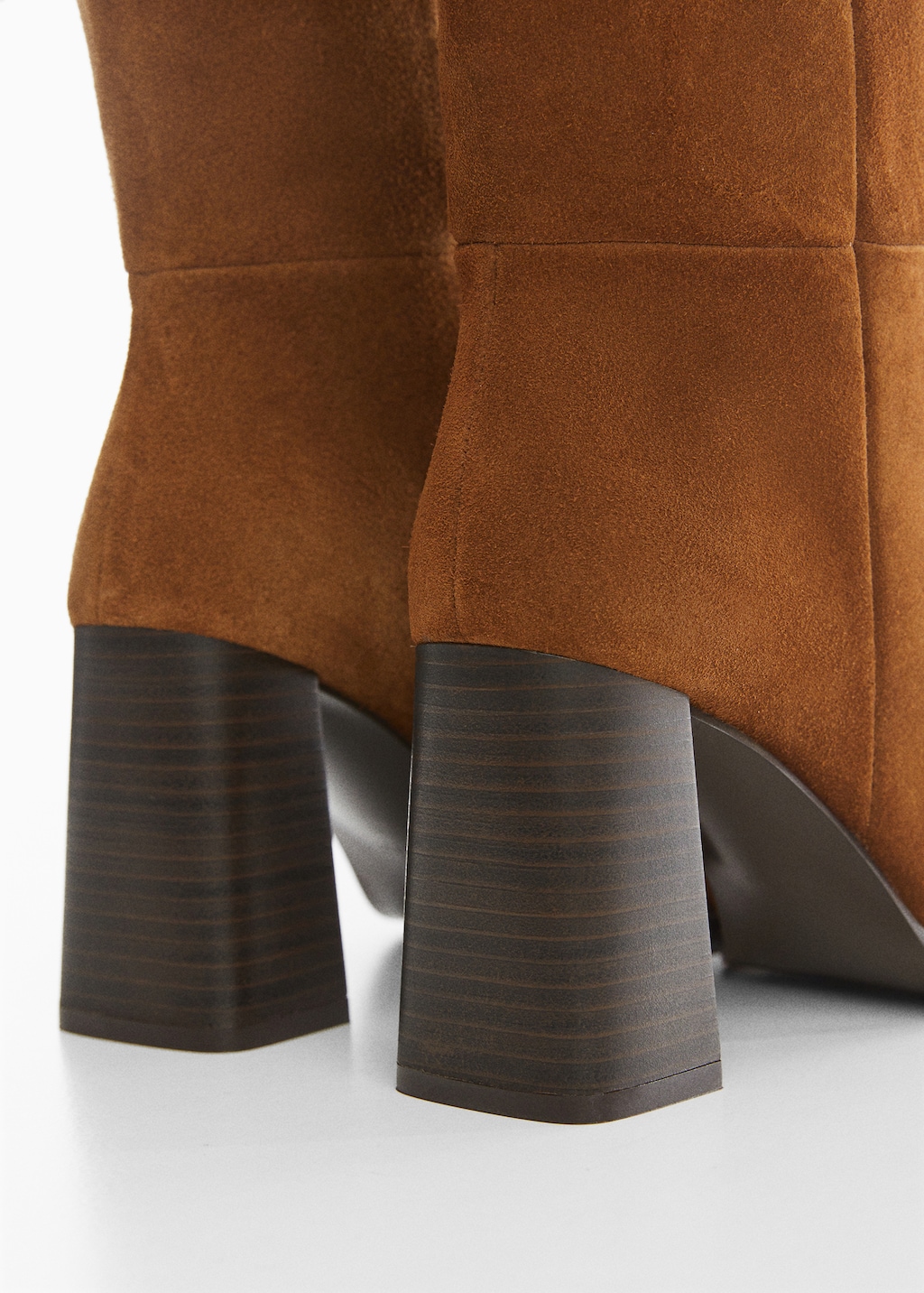 Heel suede boots - Details of the article 2