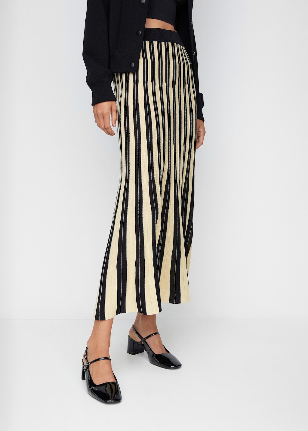 Striped knitted skirt - Medium plane