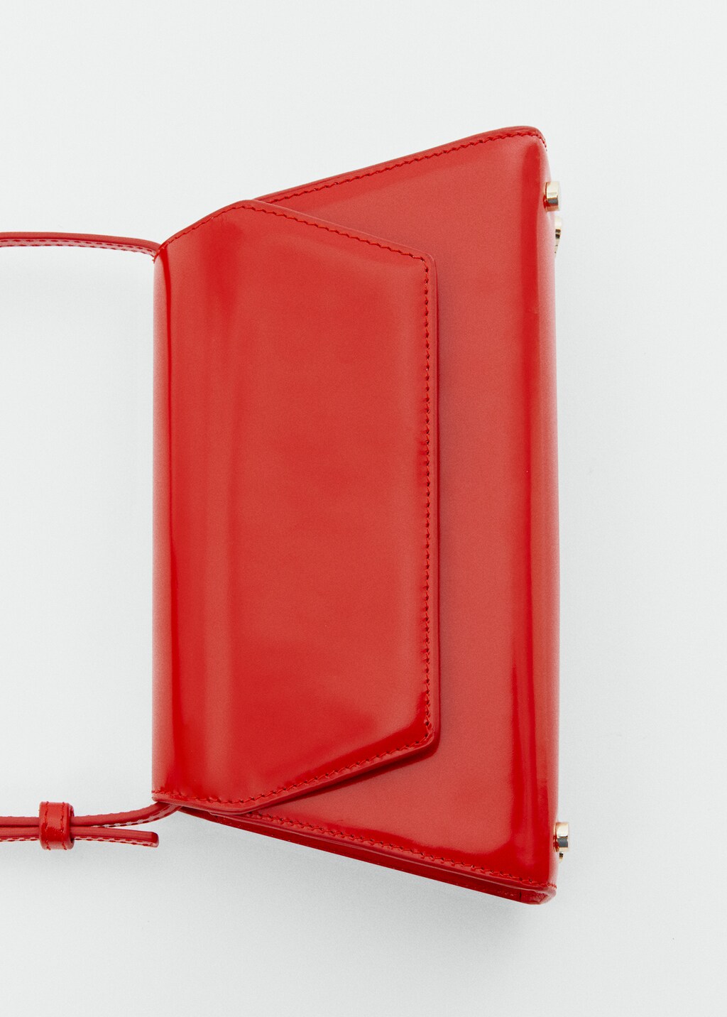 Patent leather bag - Details of the article 3