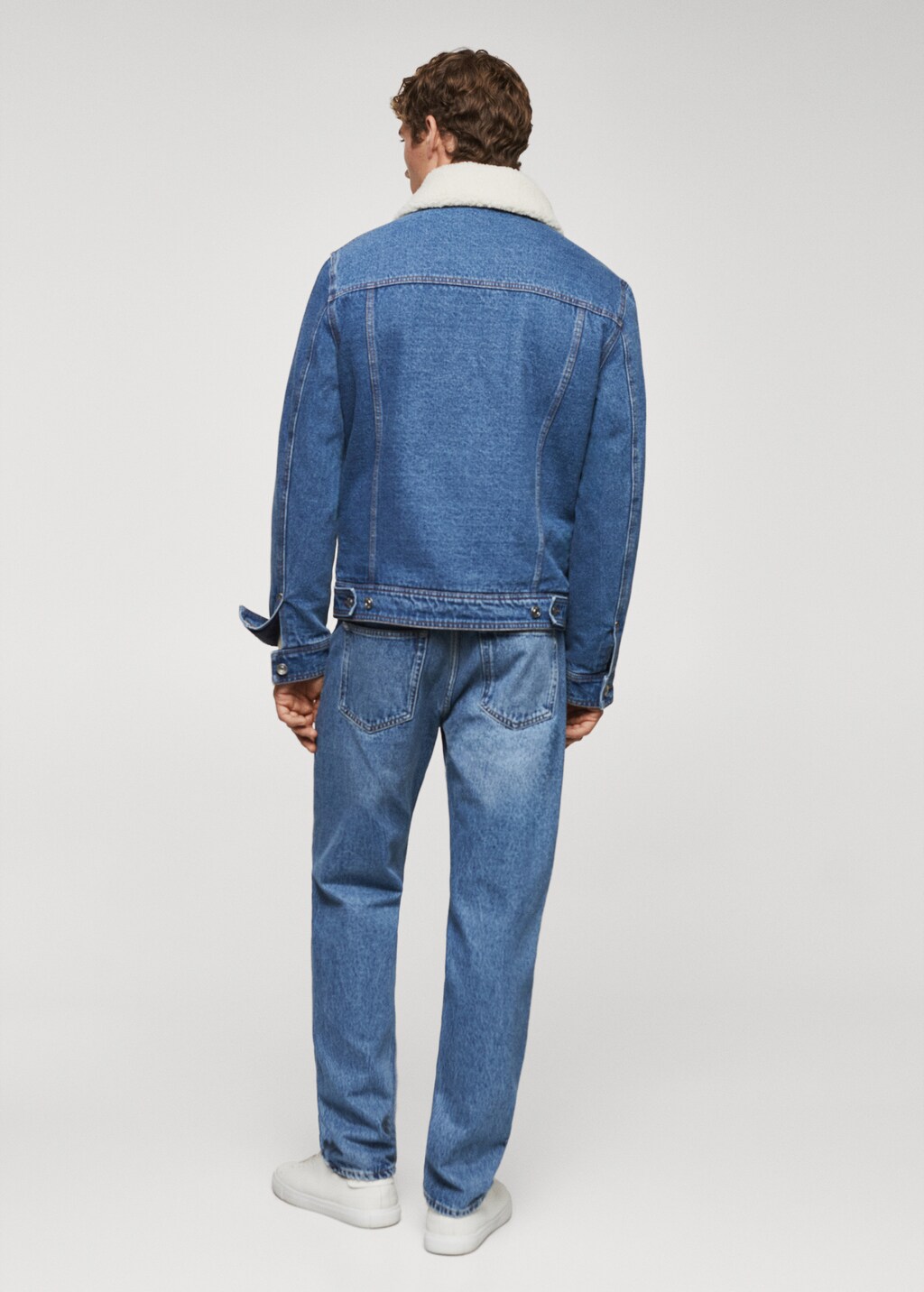 Shearling denim jacket - Reverse of the article