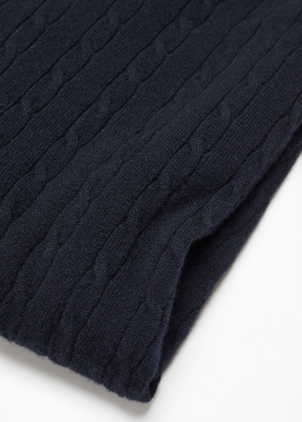 Ribbed knit sweater - Details of the article 8