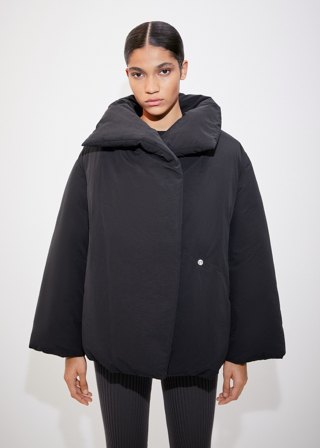 Anorak court matelassé oversize - Plan moyen