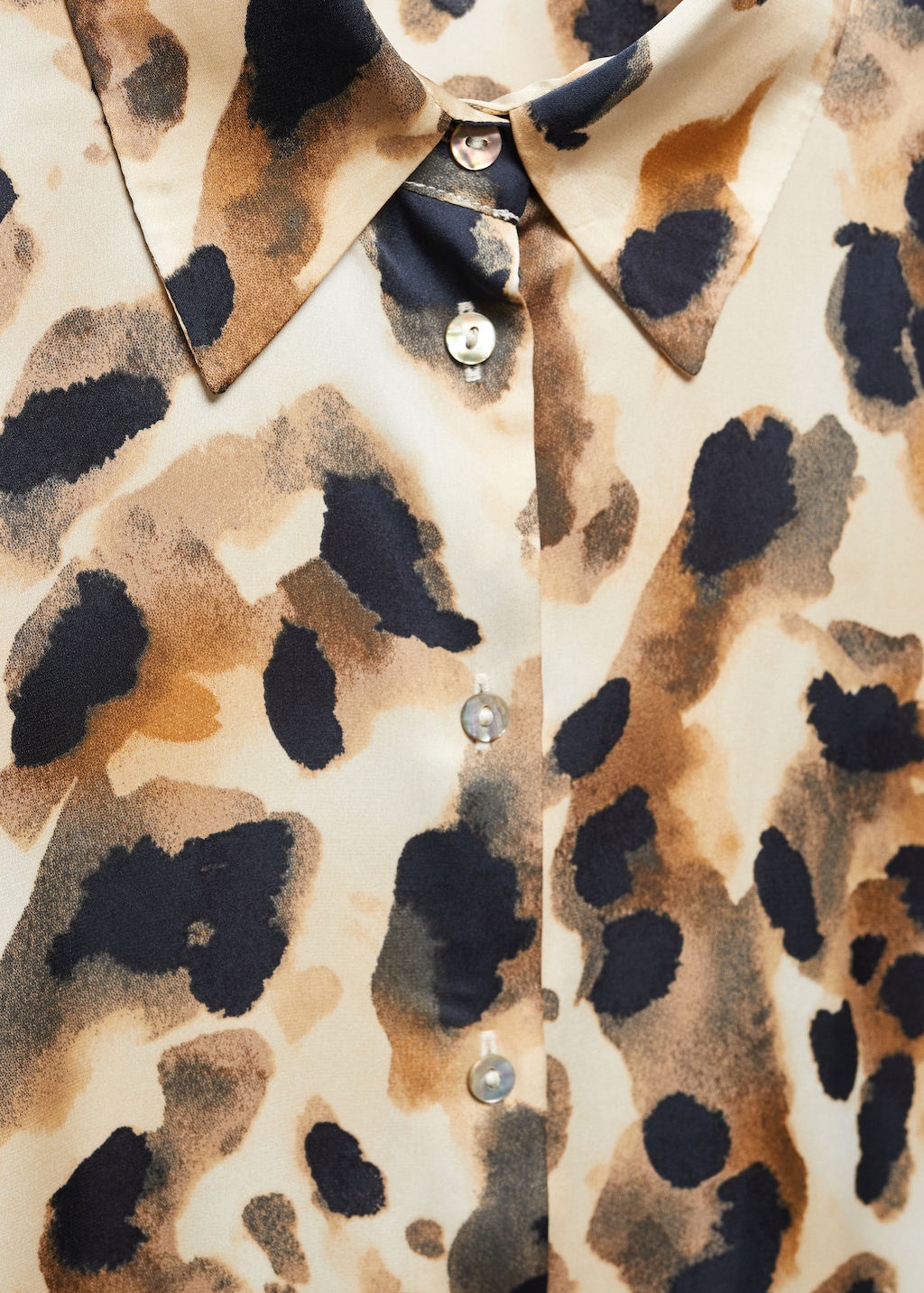 Leopard-print satin shirt - Details of the article 8