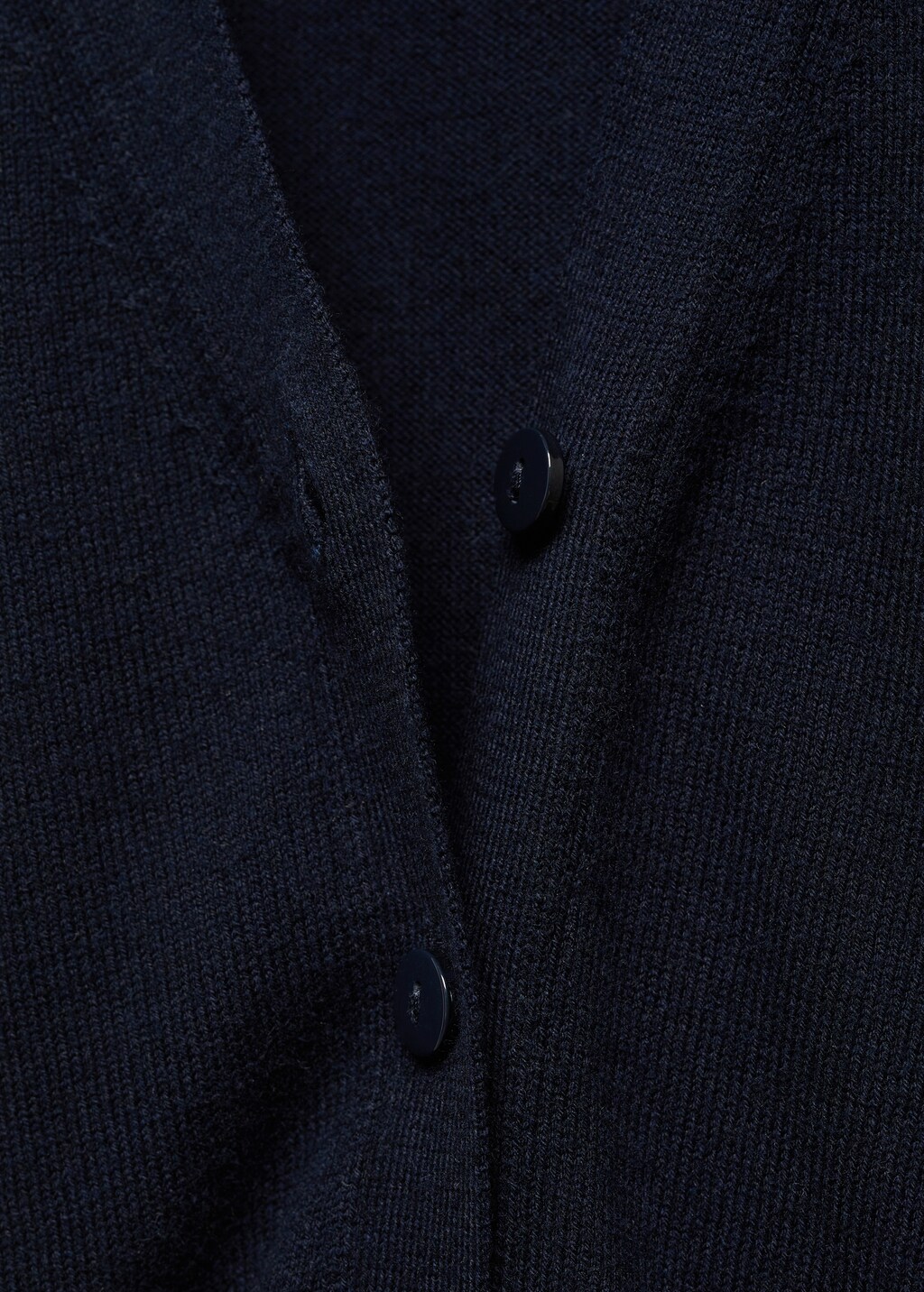 V-neck knitted cardigan - Details of the article 8