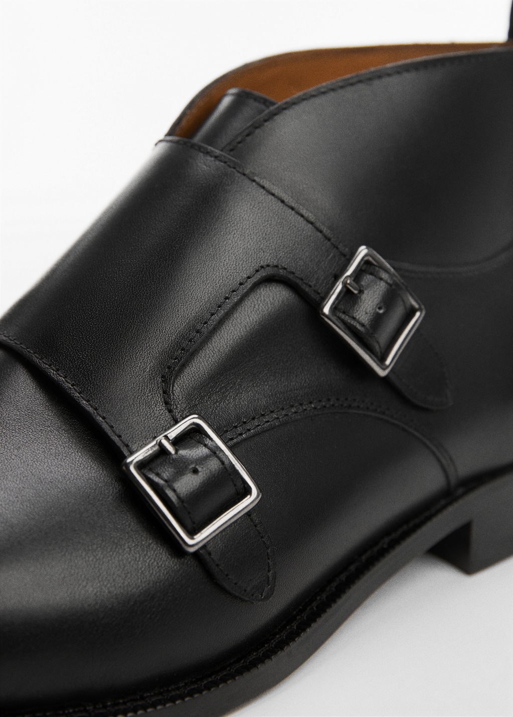 Monk ankle boots with leather buckle - Details of the article 2