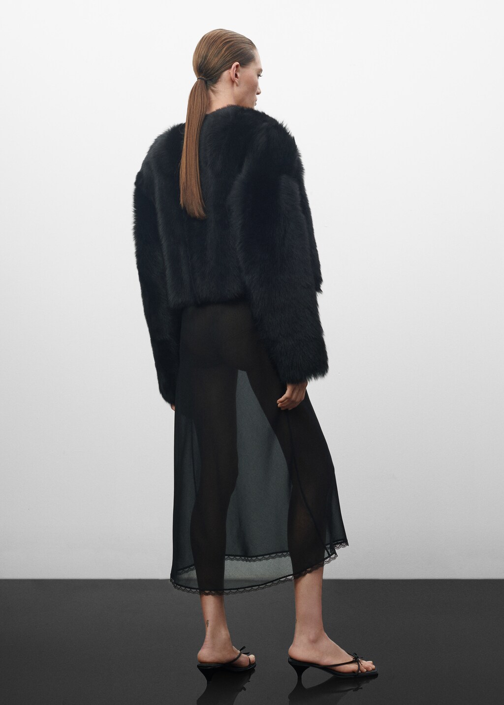 Reversible sheepskin fur-effect jacket - Reverse of the article