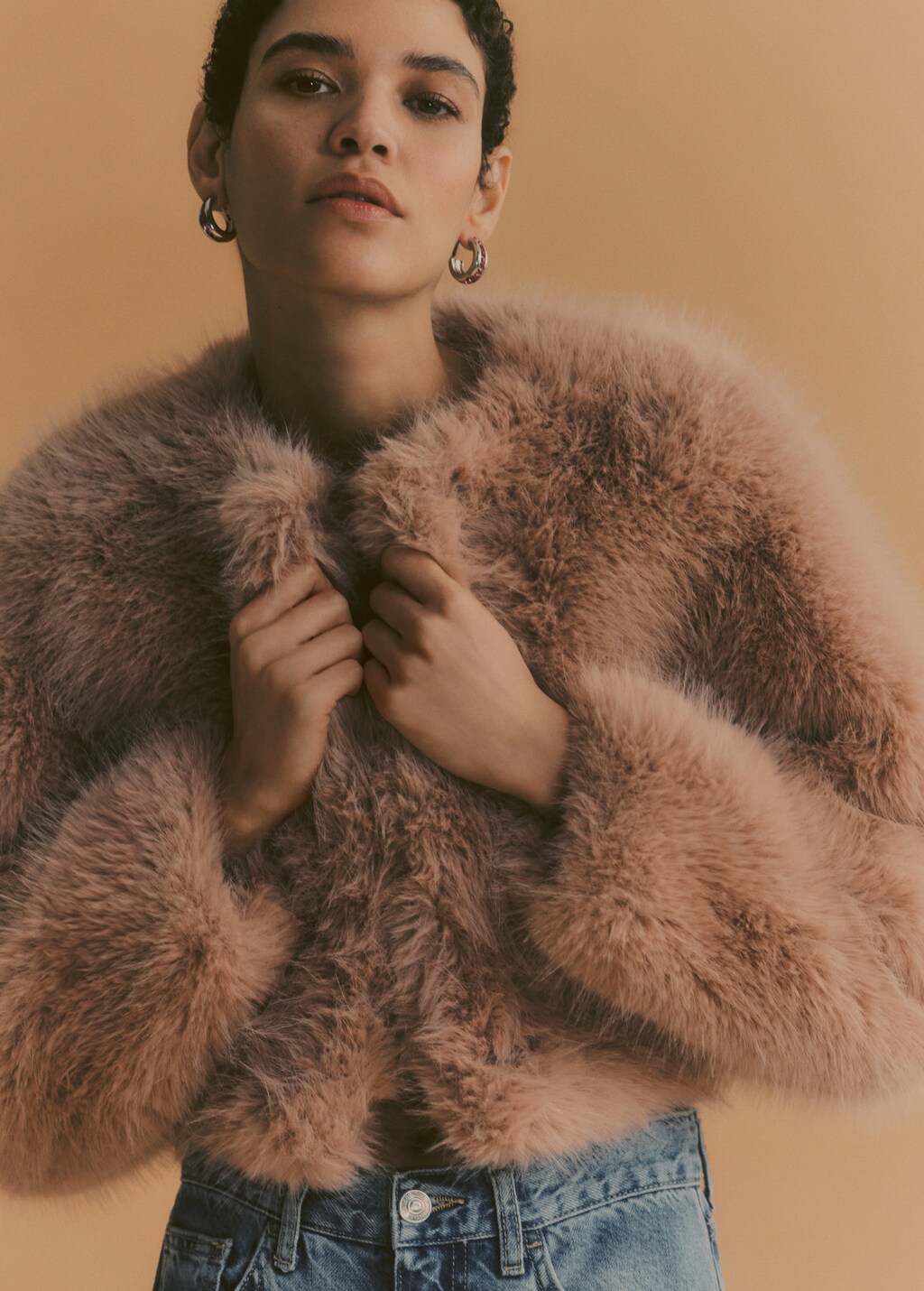 Fur effect jacket - Details of the article 7