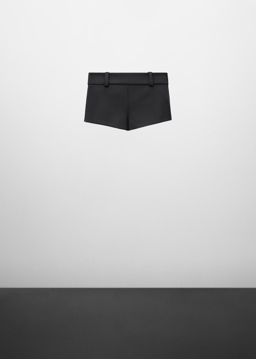 Wool shorts - Article without model