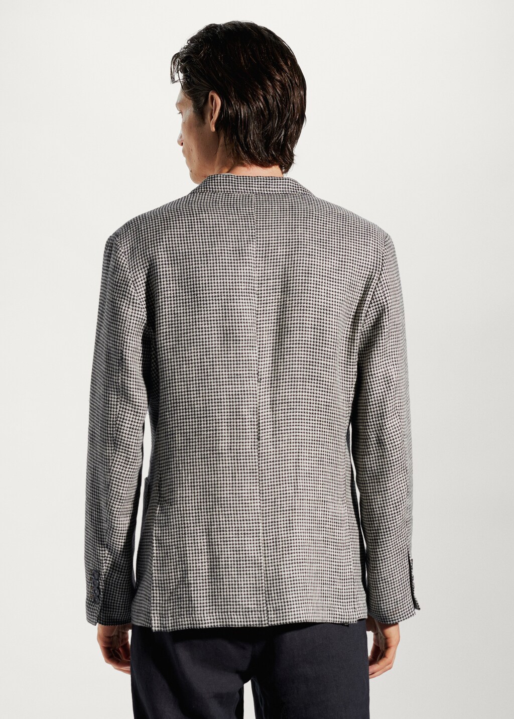 100% linen micro-houndstooth jacket - Reverse of the article