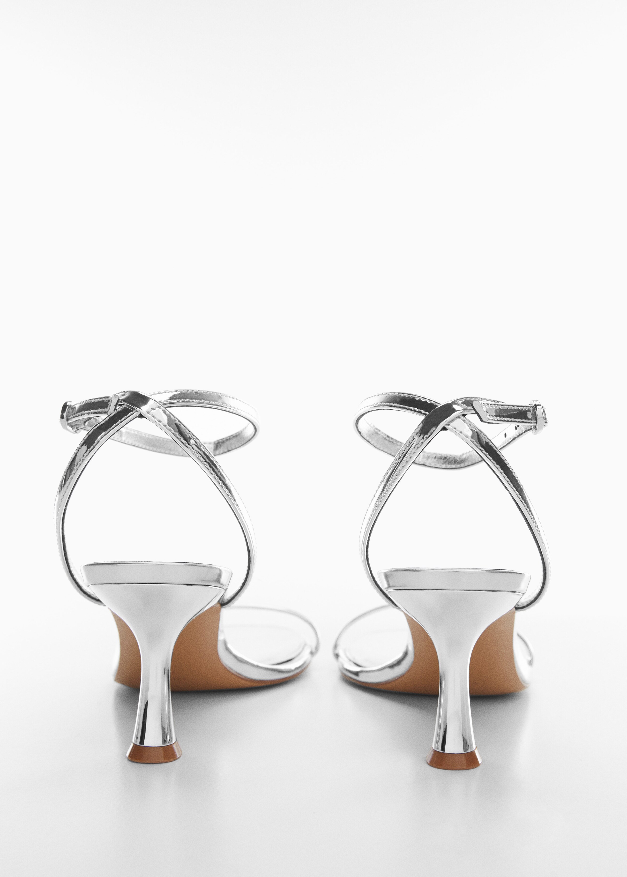 Metallic heel sandals - Details of the article 2