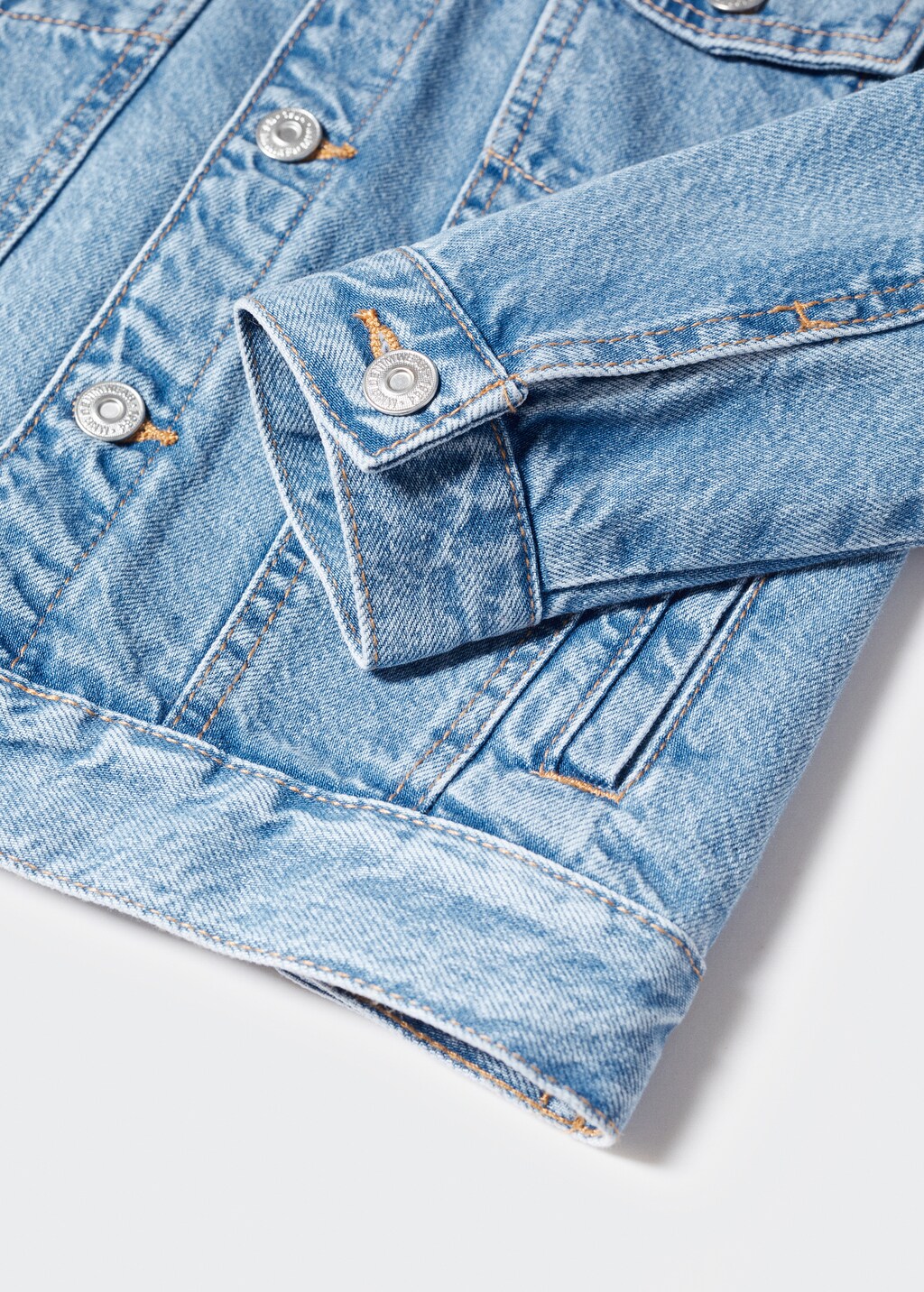 Pocketed denim jacket - Details of the article 8