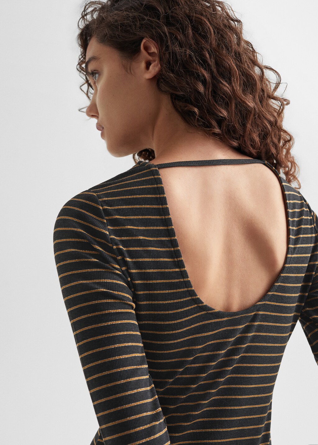 Cut-out striped dress - Details of the article 6