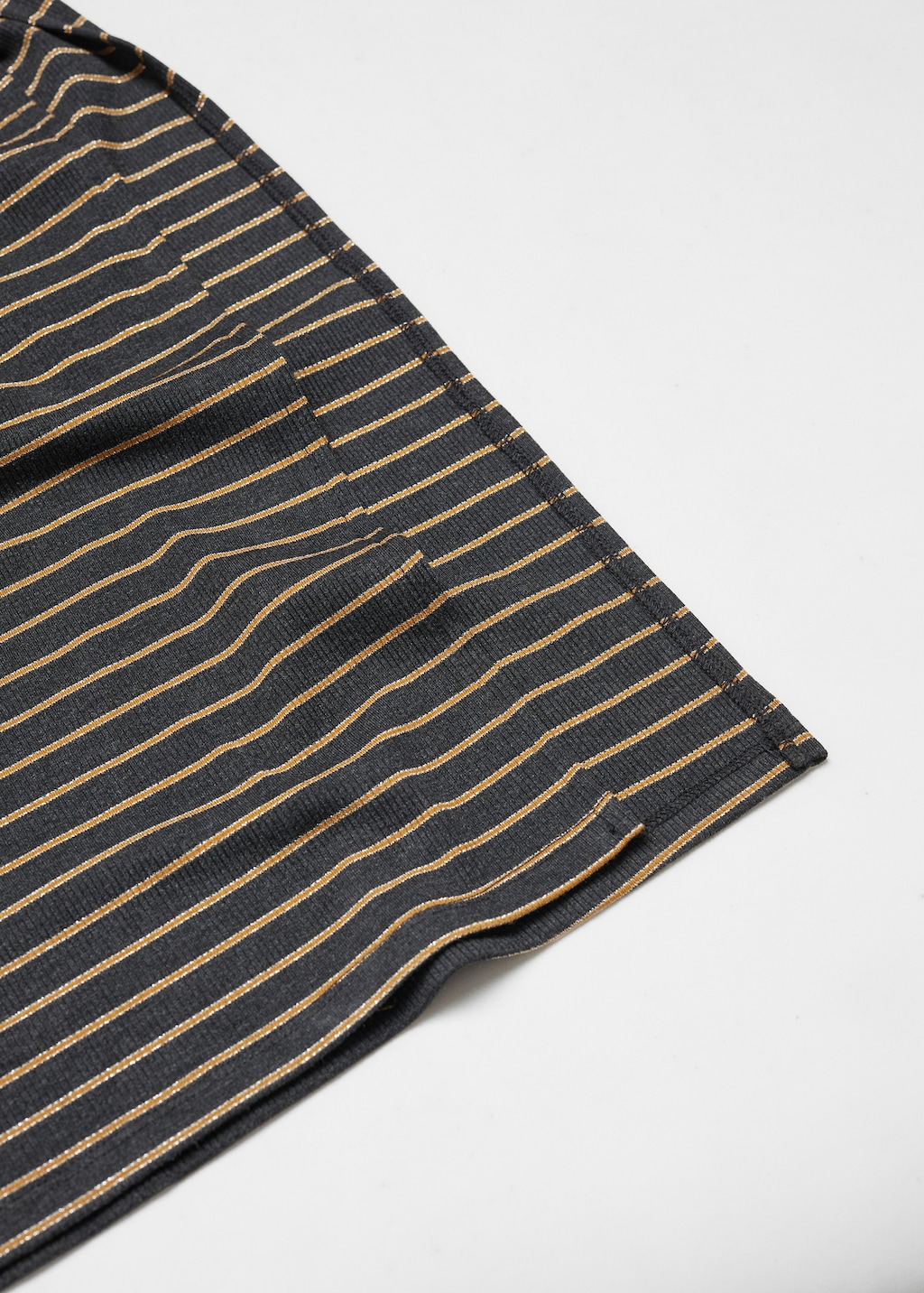 Cut-out striped dress - Details of the article 8