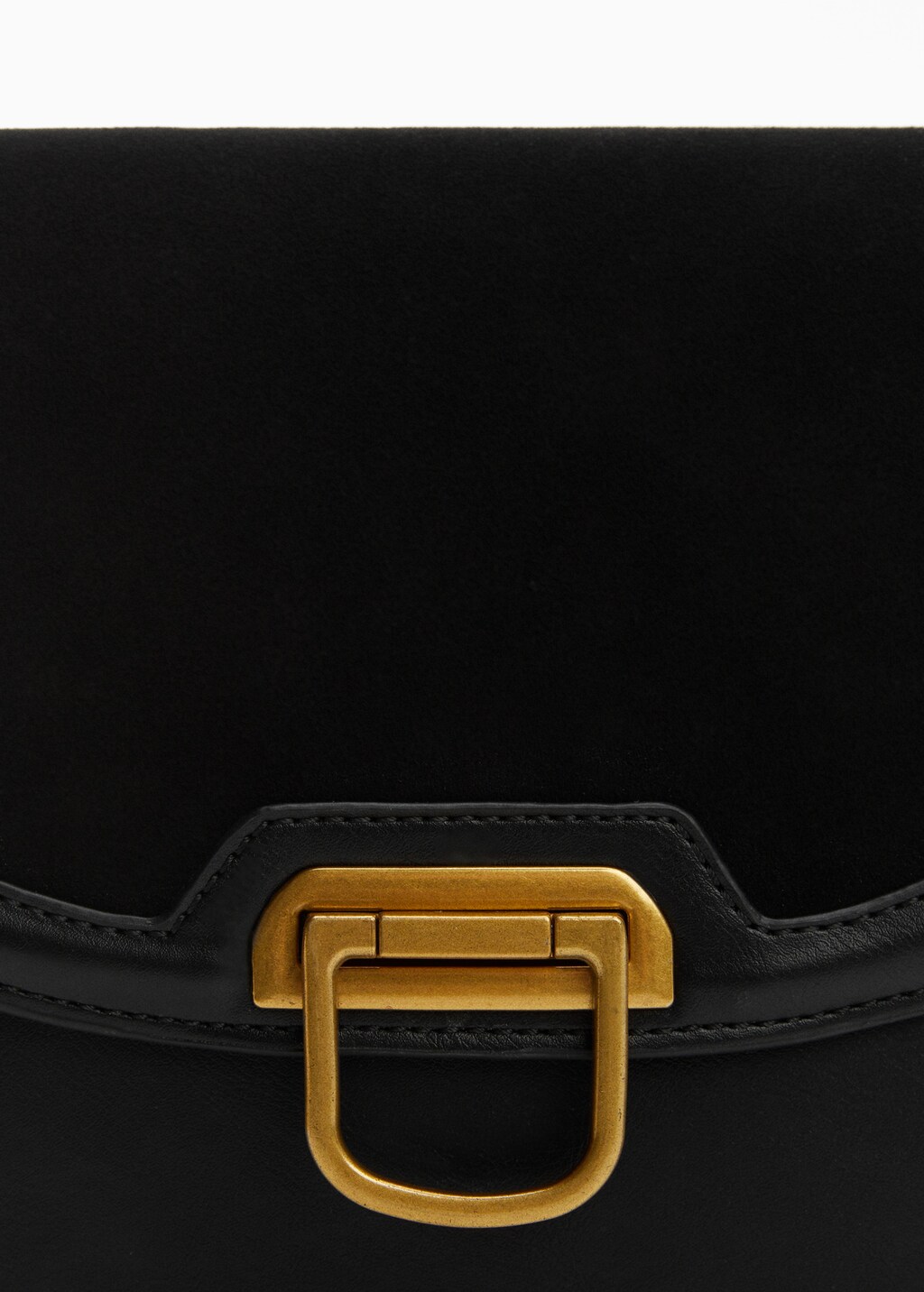 Shoulder bag with buckle - Details of the article 2