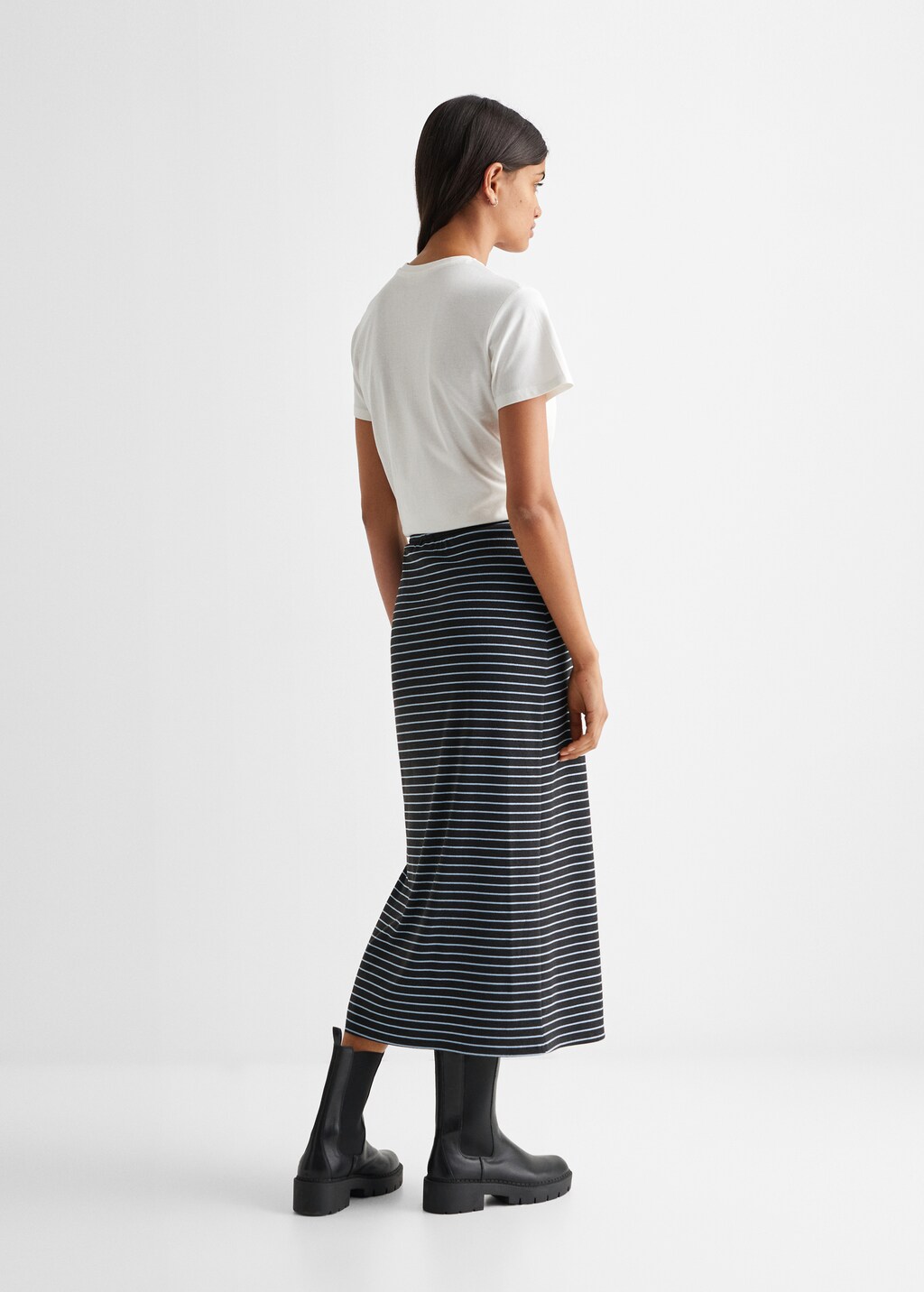 Long striped skirt - Reverse of the article