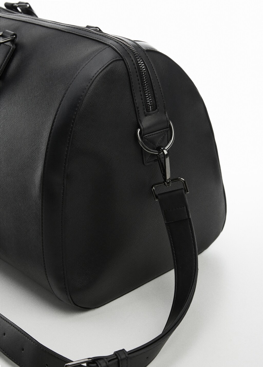 Leather-effect travel bowling bag - Details of the article 1