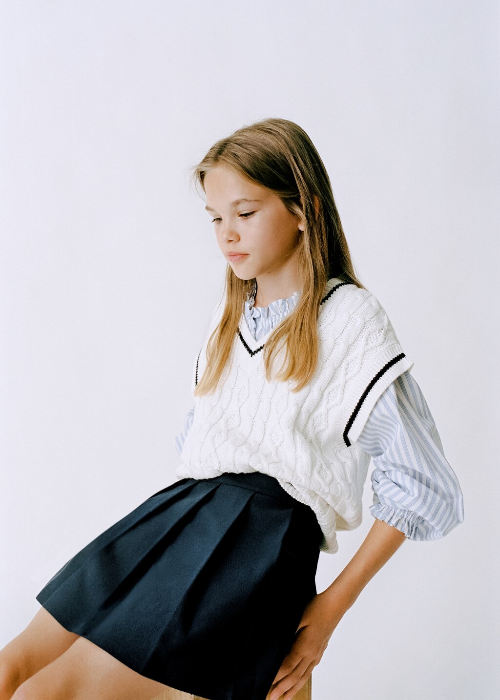 Pleated skirt trousers - Details of the article 5