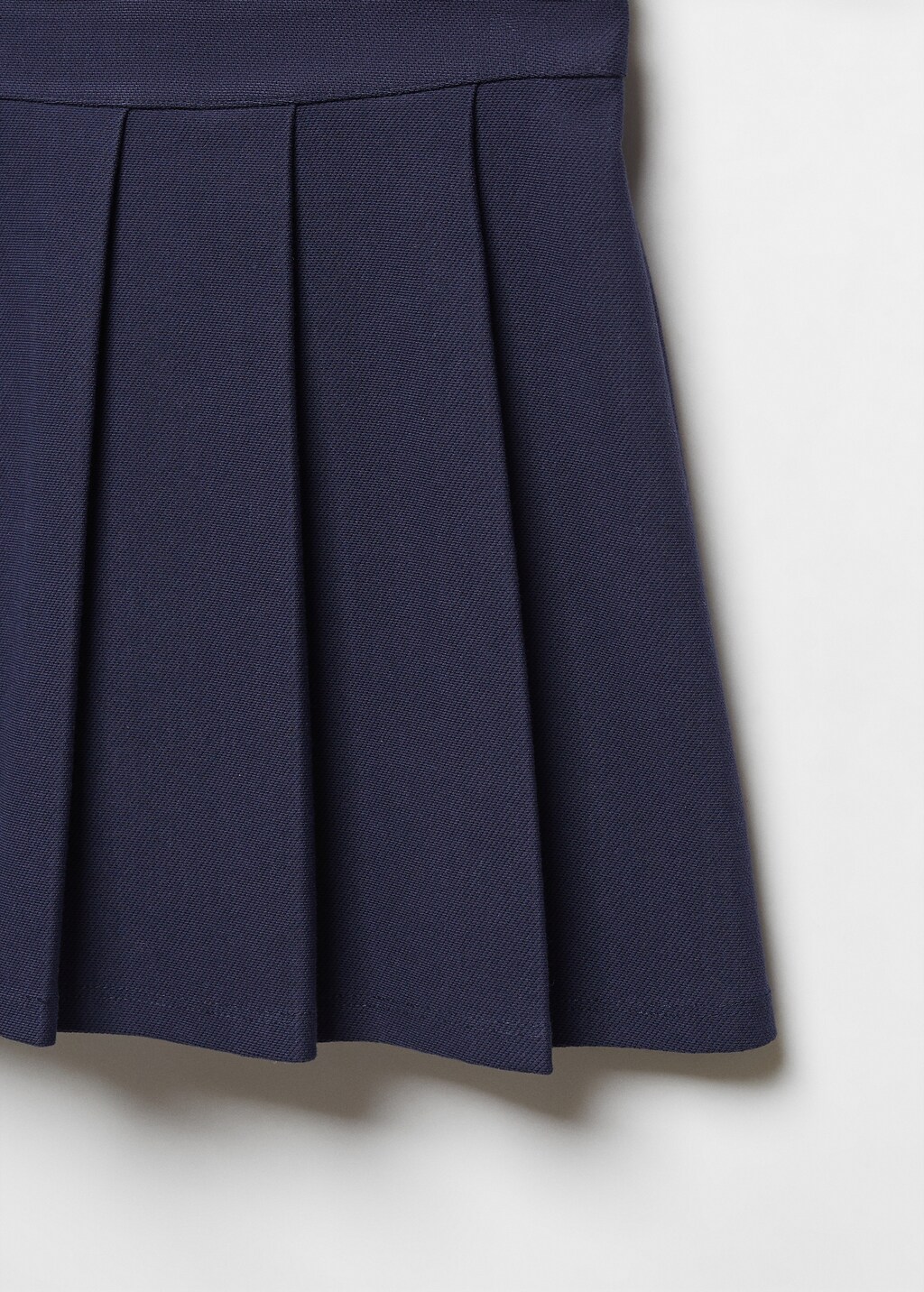 Pleated skirt trousers - Details of the article 8