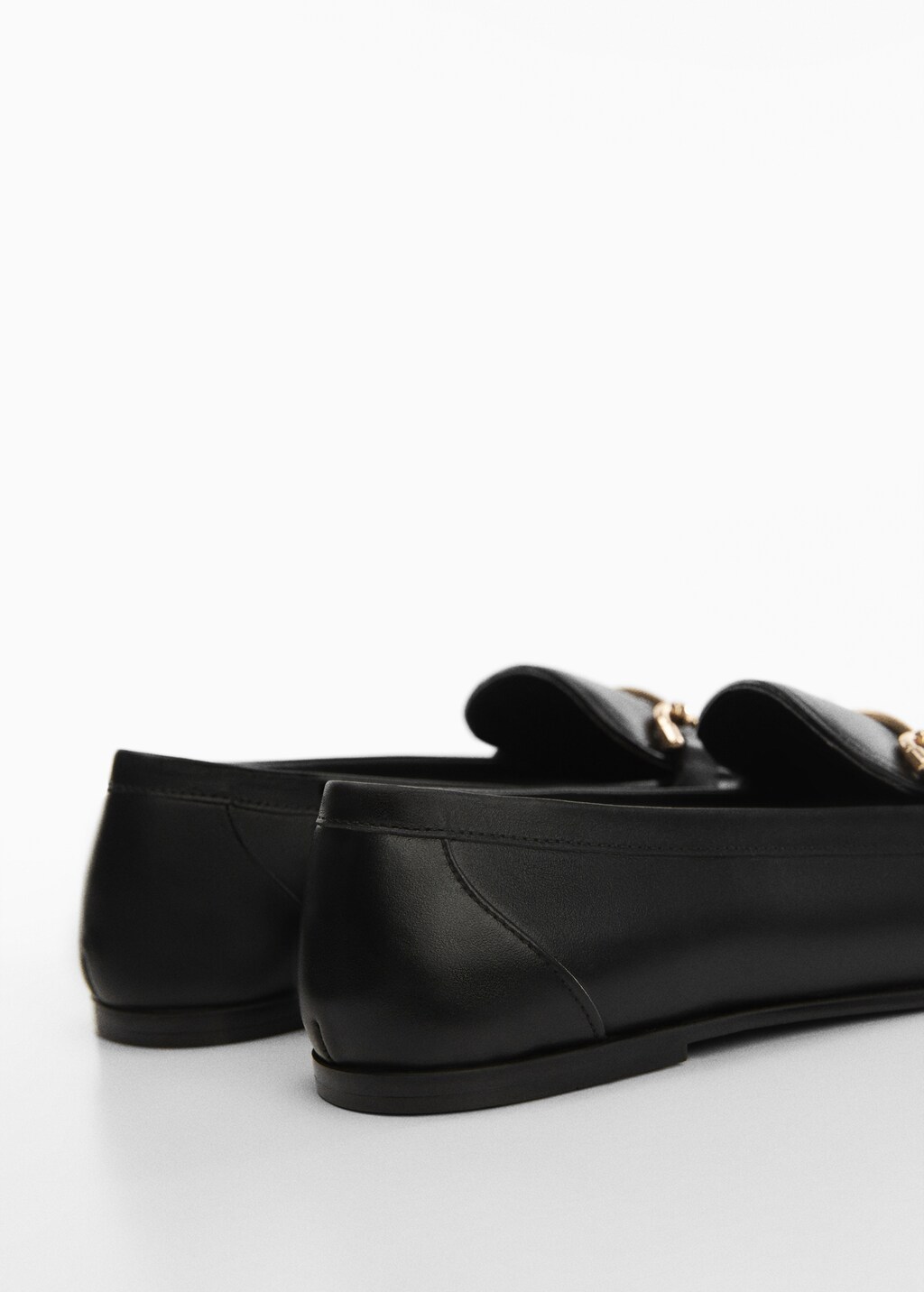 Leather loafers with metallic detail - Details of the article 1