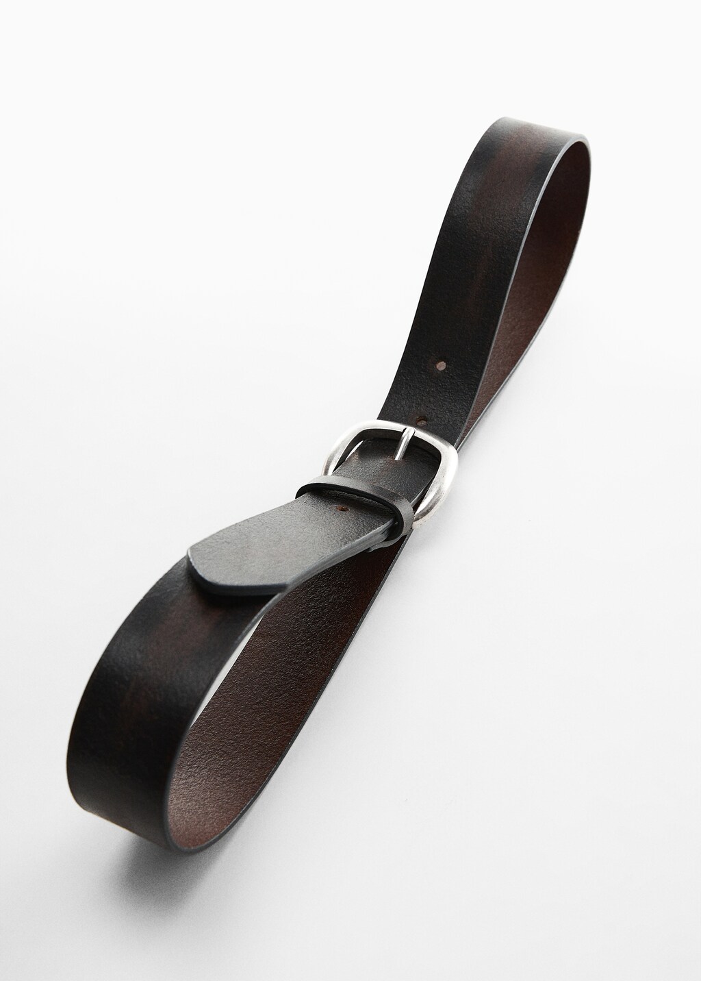 Leather belt - Details of the article 5