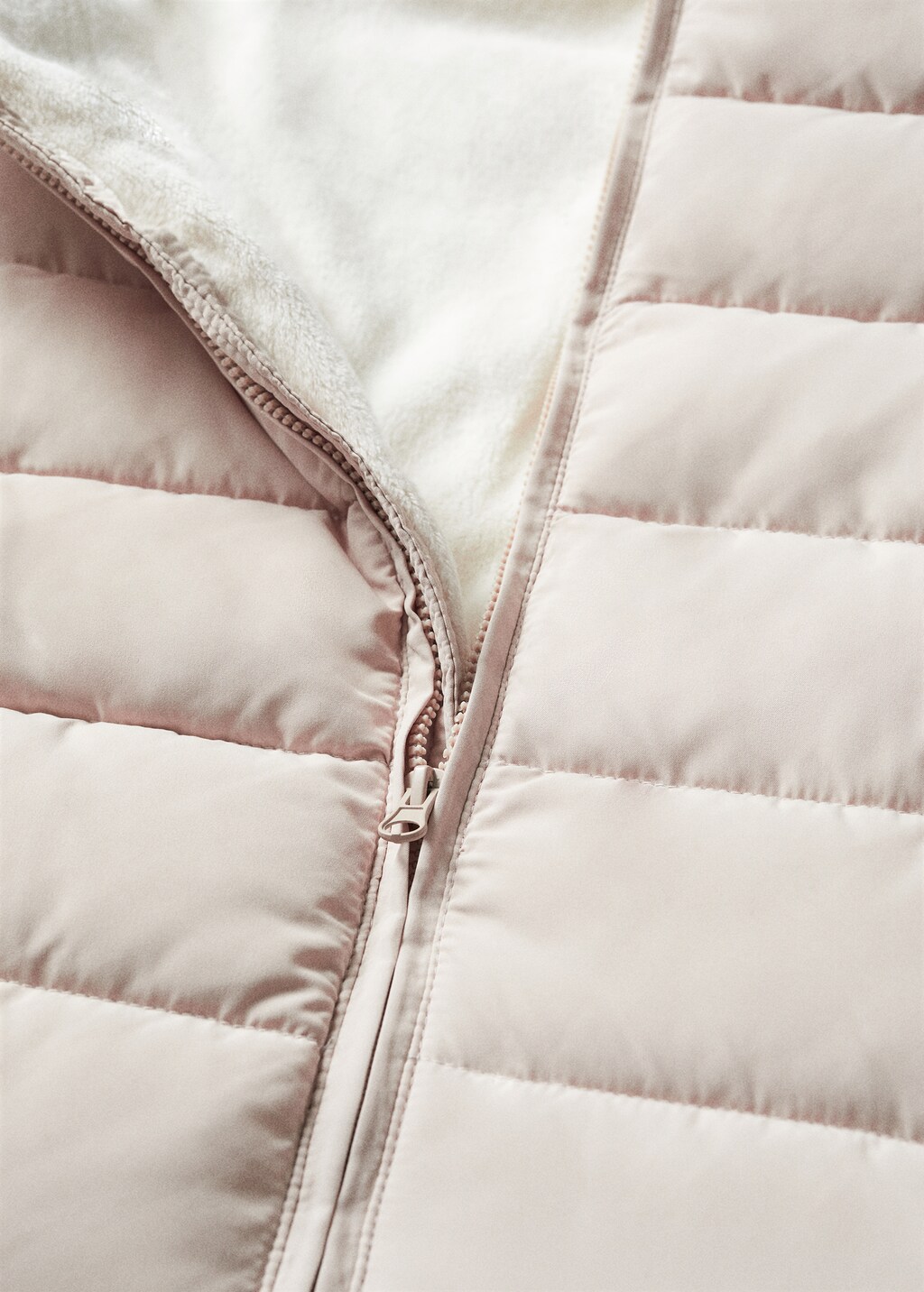 Shearling baby carrier bag - Details of the article 1