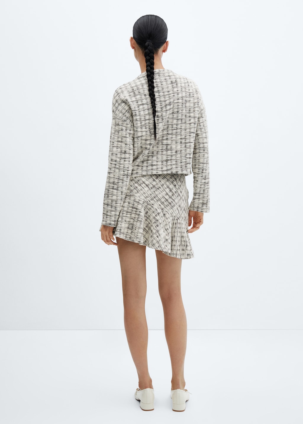 Asymmetrical tweed skirt - Reverse of the article