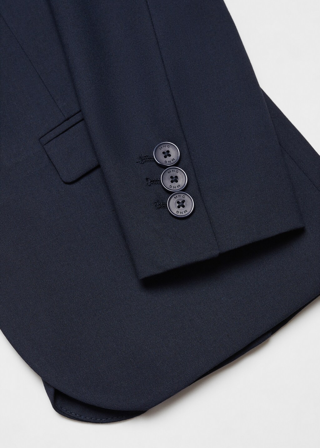 Slim-fit suit blazer - Details of the article 8