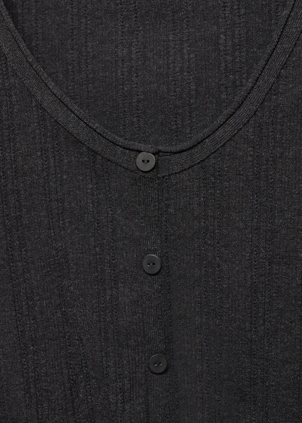 Knitted t-shirt with button - Details of the article 8