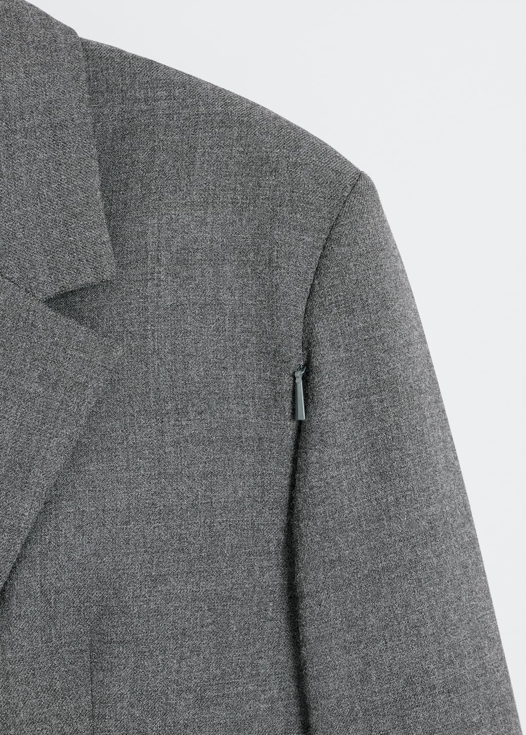 Tailored jacket with open zip sleeves - Details of the article 8