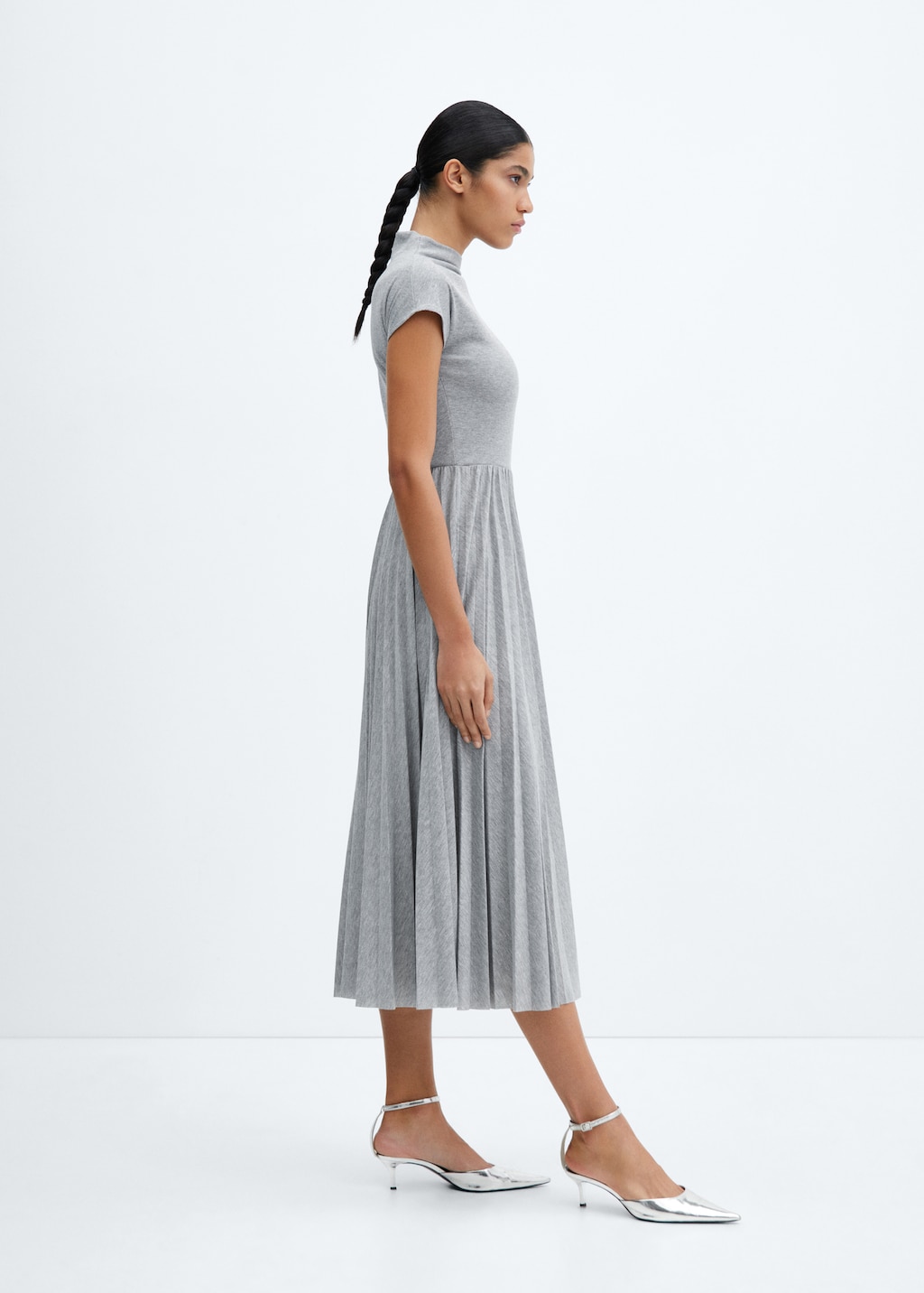 Pleated a fashion line dress